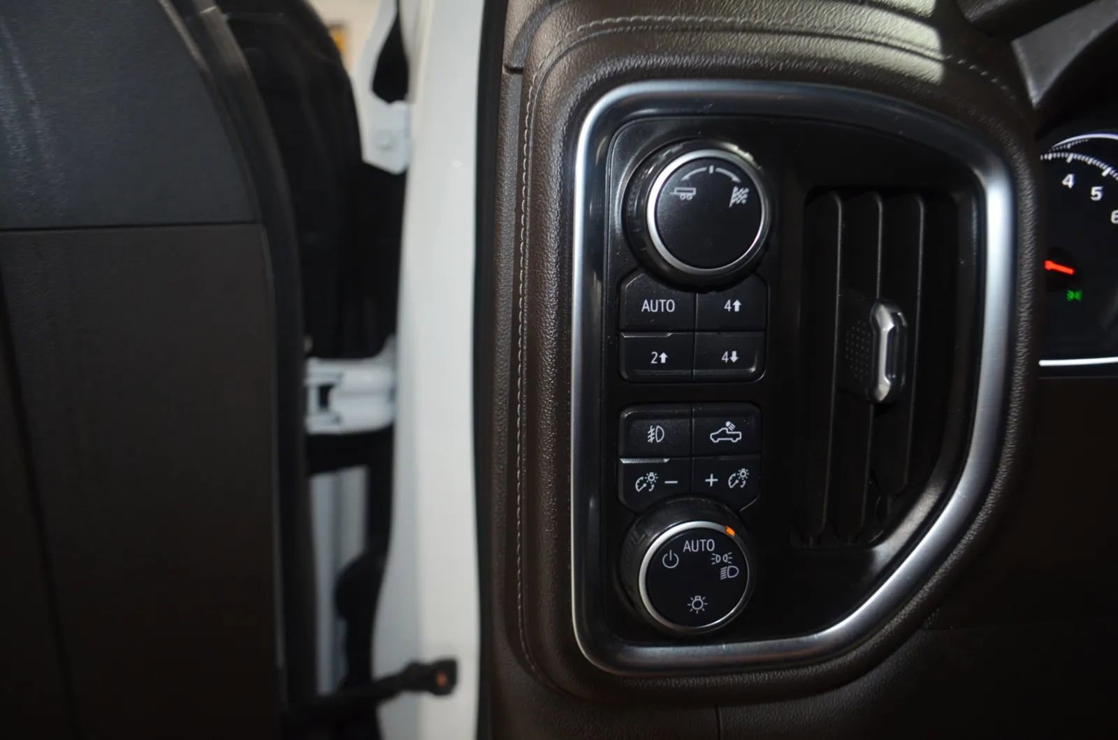 Used 2019 Chevrolet Silverado 1500 RST w/ All-Star Edition image 33