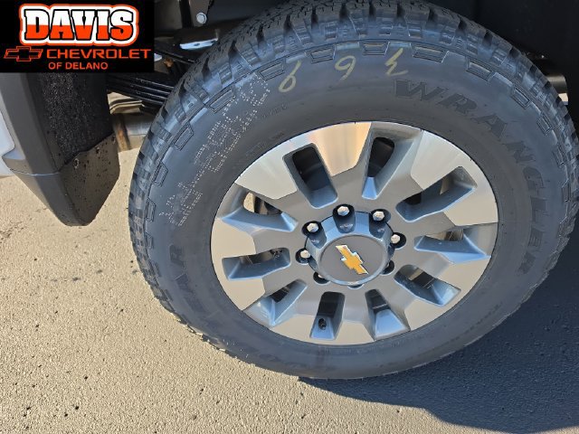 New 2026 Chevrolet Silverado 3500 LT w/ All Star Edition AWD/4WD image 12