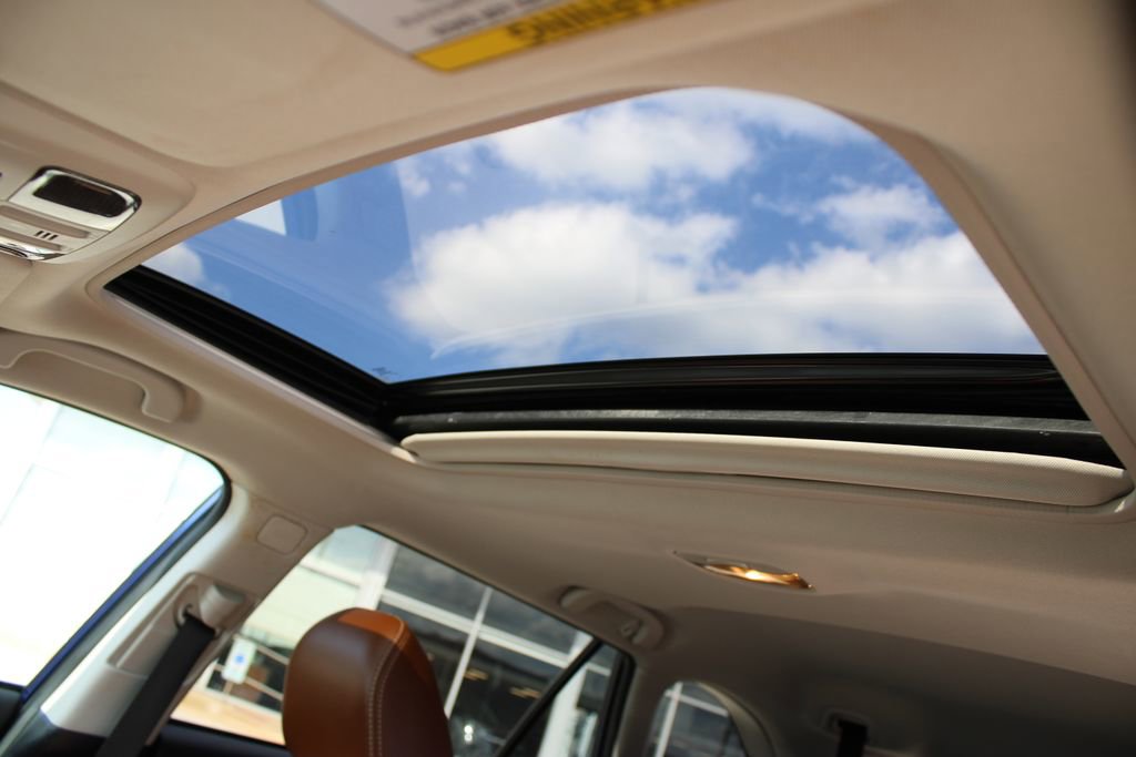 Used 2017 Subaru Outback 3.6R Touring w/ Popular Package #5A image 22