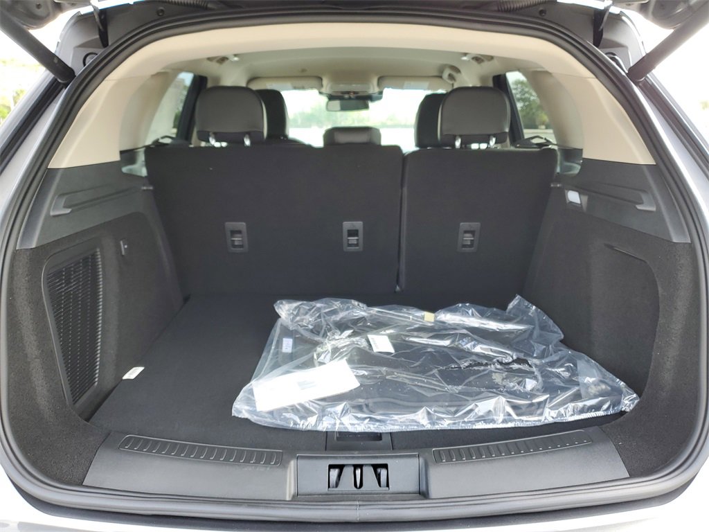 New 2026 Lincoln Corsair Premiere image 6