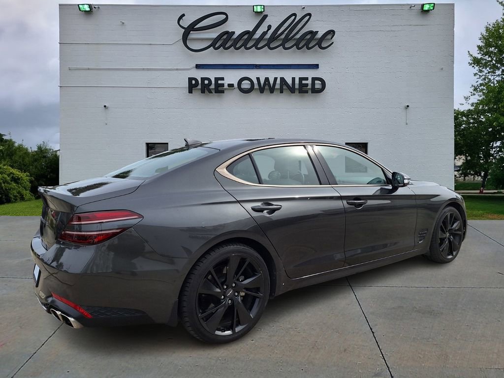 Used 2023 Genesis G70 2.0T w/ Sport Prestige Package image 3