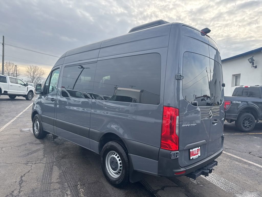 Used 2022 Mercedes-Benz Sprinter 2500 image 13