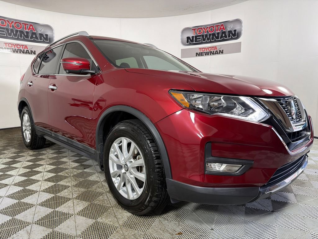 Used 2018 Nissan Rogue SV w/ Premium Package