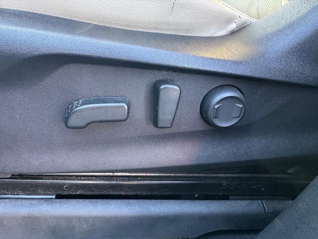 Used 2019 Subaru Ascent Limited image 18