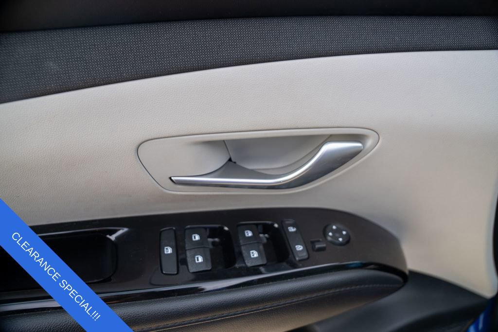 Used 2023 Hyundai Tucson Limited image 17
