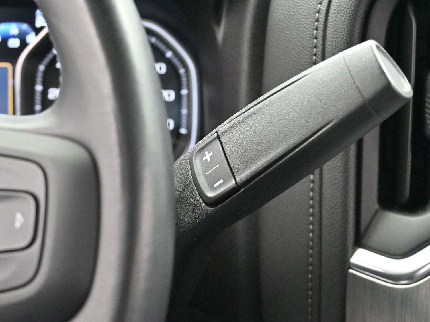 Used 2021 GMC Sierra 1500 Denali w/ Denali Ultimate Package image 28