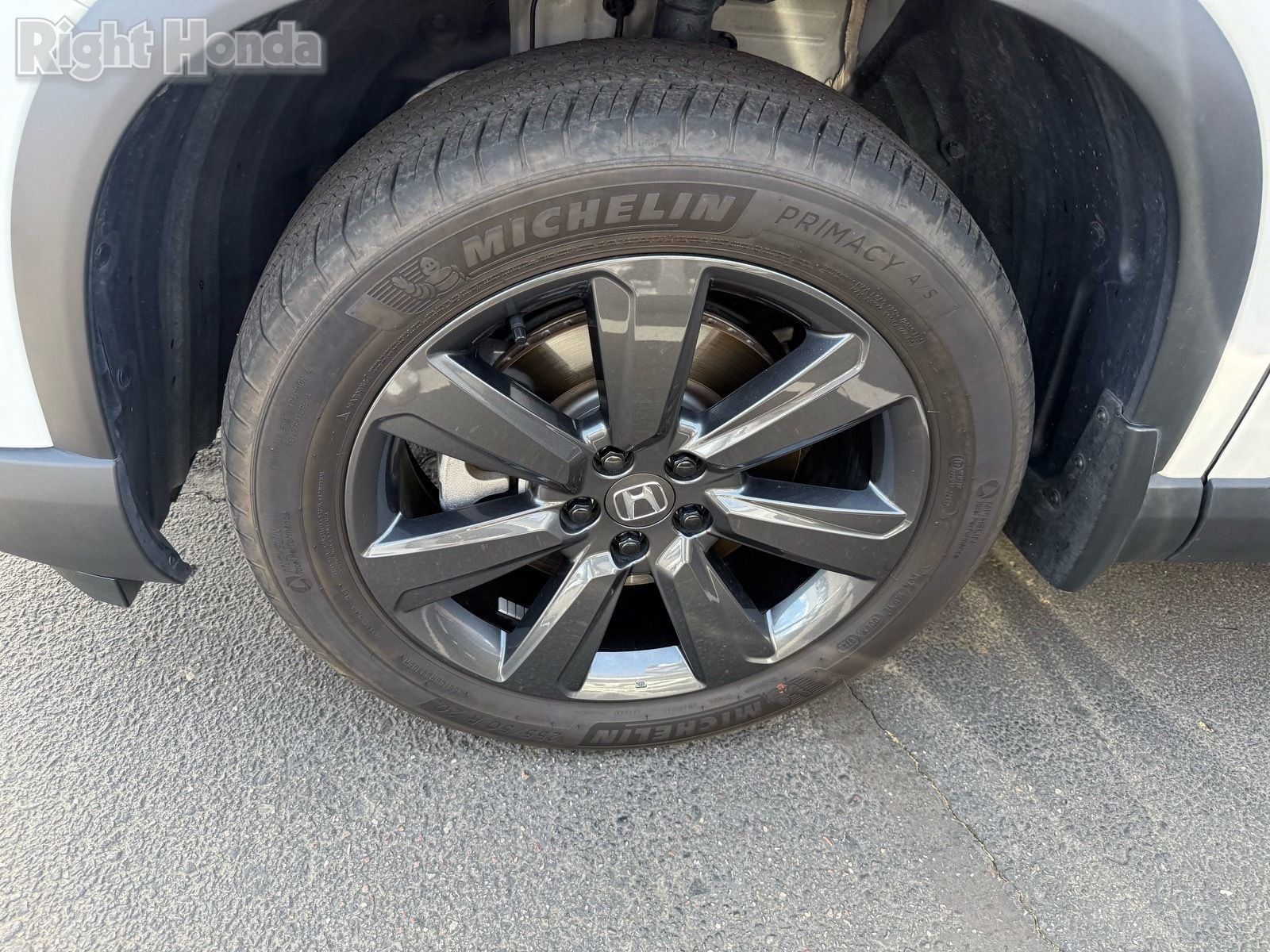 Certified 2025 Honda Pilot Sport image 7