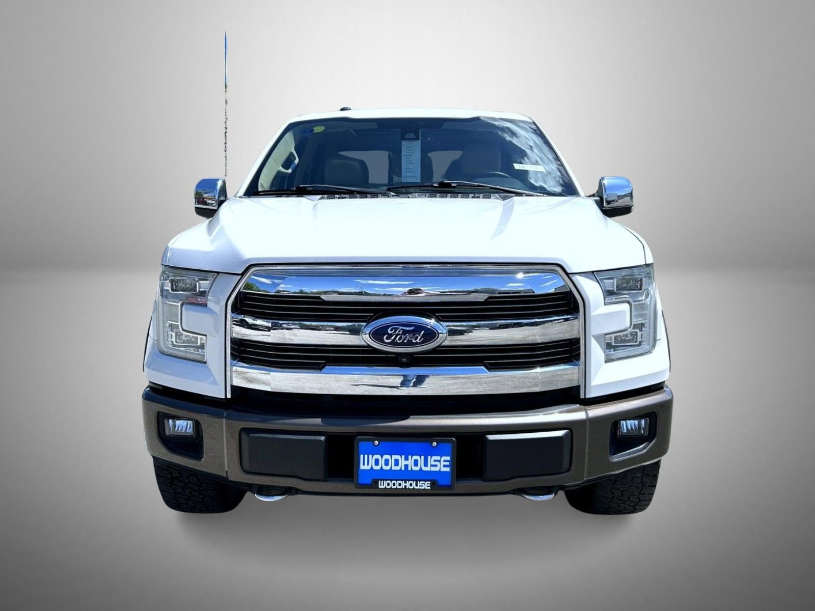 Used 2016 Ford F150 Lariat w/ Equipment Group 502A Luxury AWD/4WD image 2