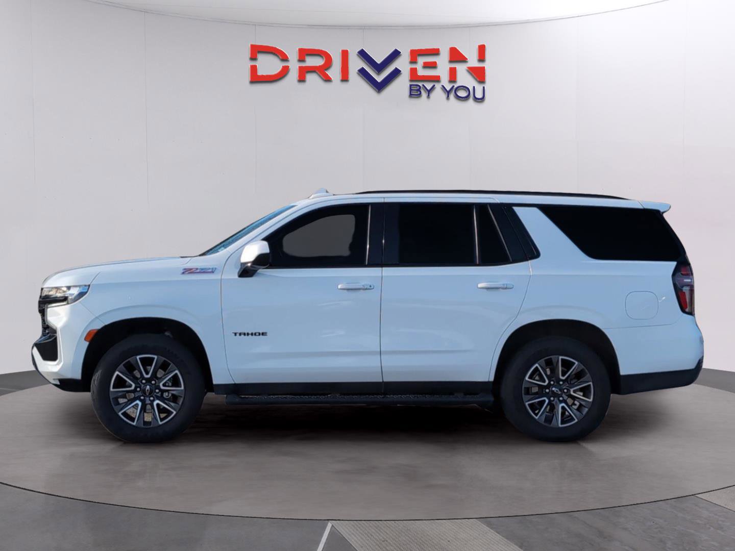 Used 2023 Chevrolet Tahoe Z71 image 2