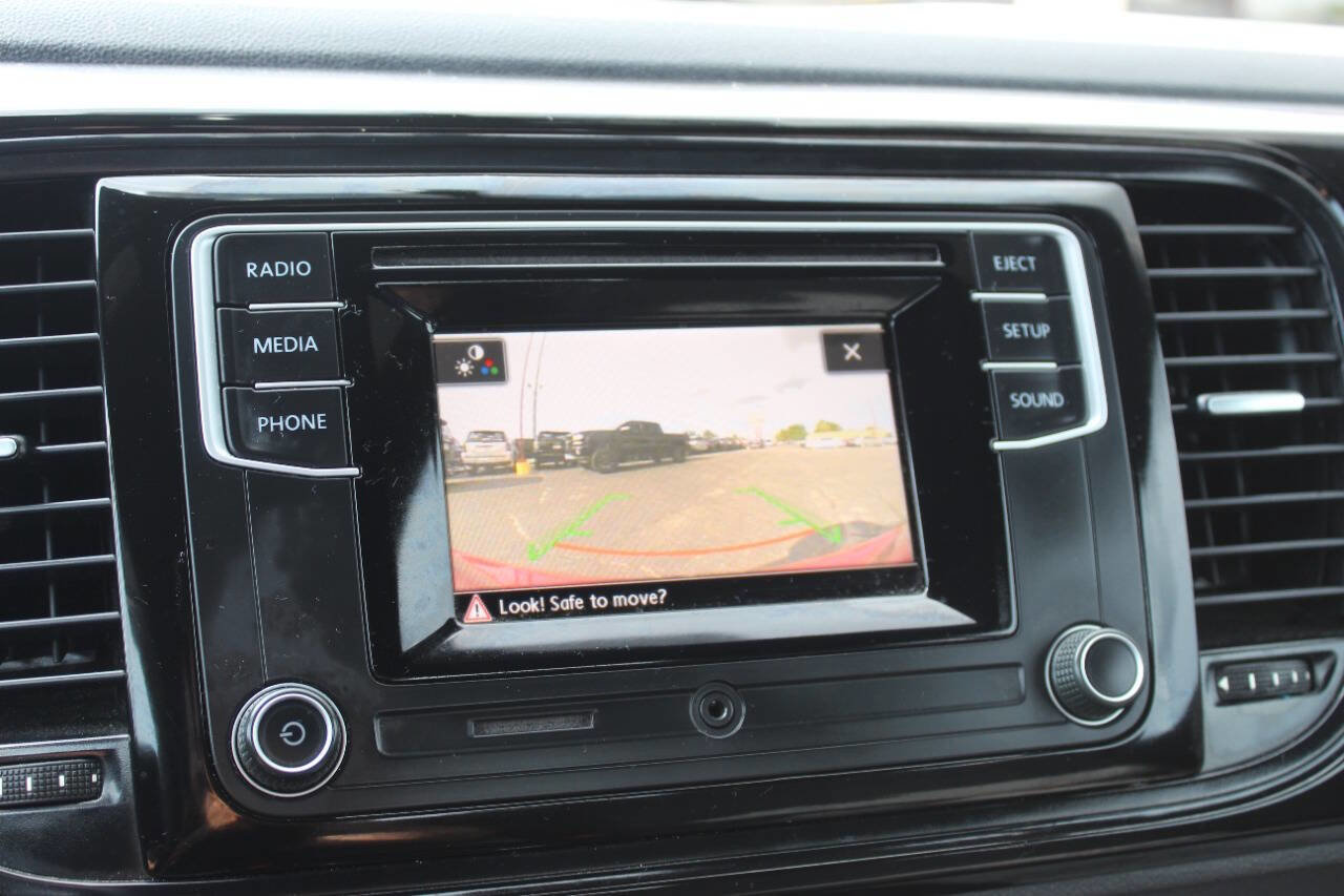 Used 2019 Volkswagen Beetle 2.0T S image 18