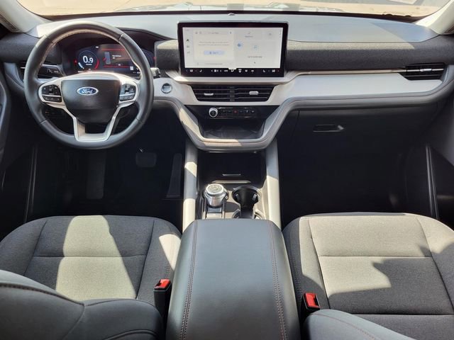 Used 2025 Ford Explorer Active image 15