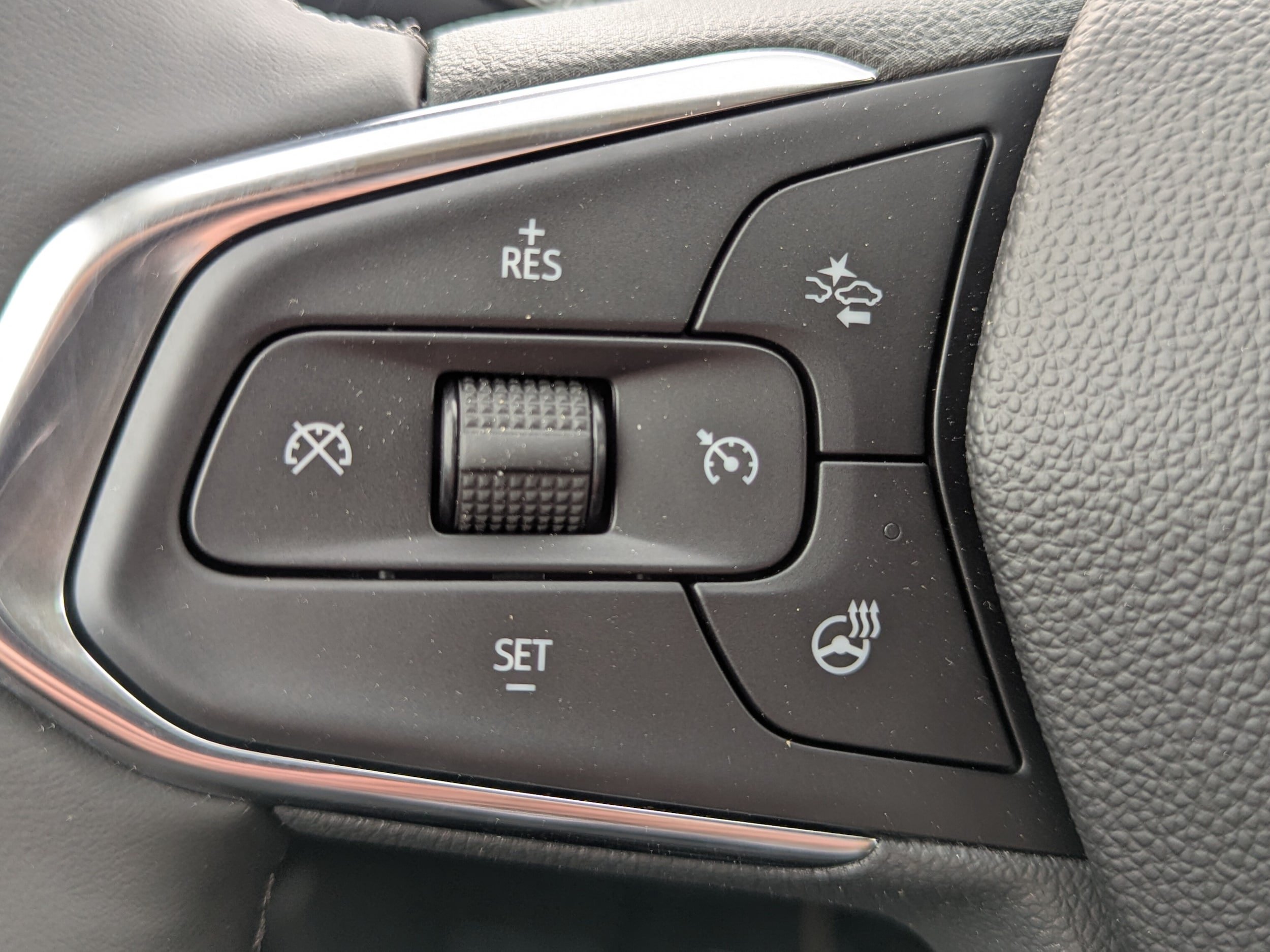 New 2026 Chevrolet Trax ACTIV w/ Driver Confidence Package FWD image 18