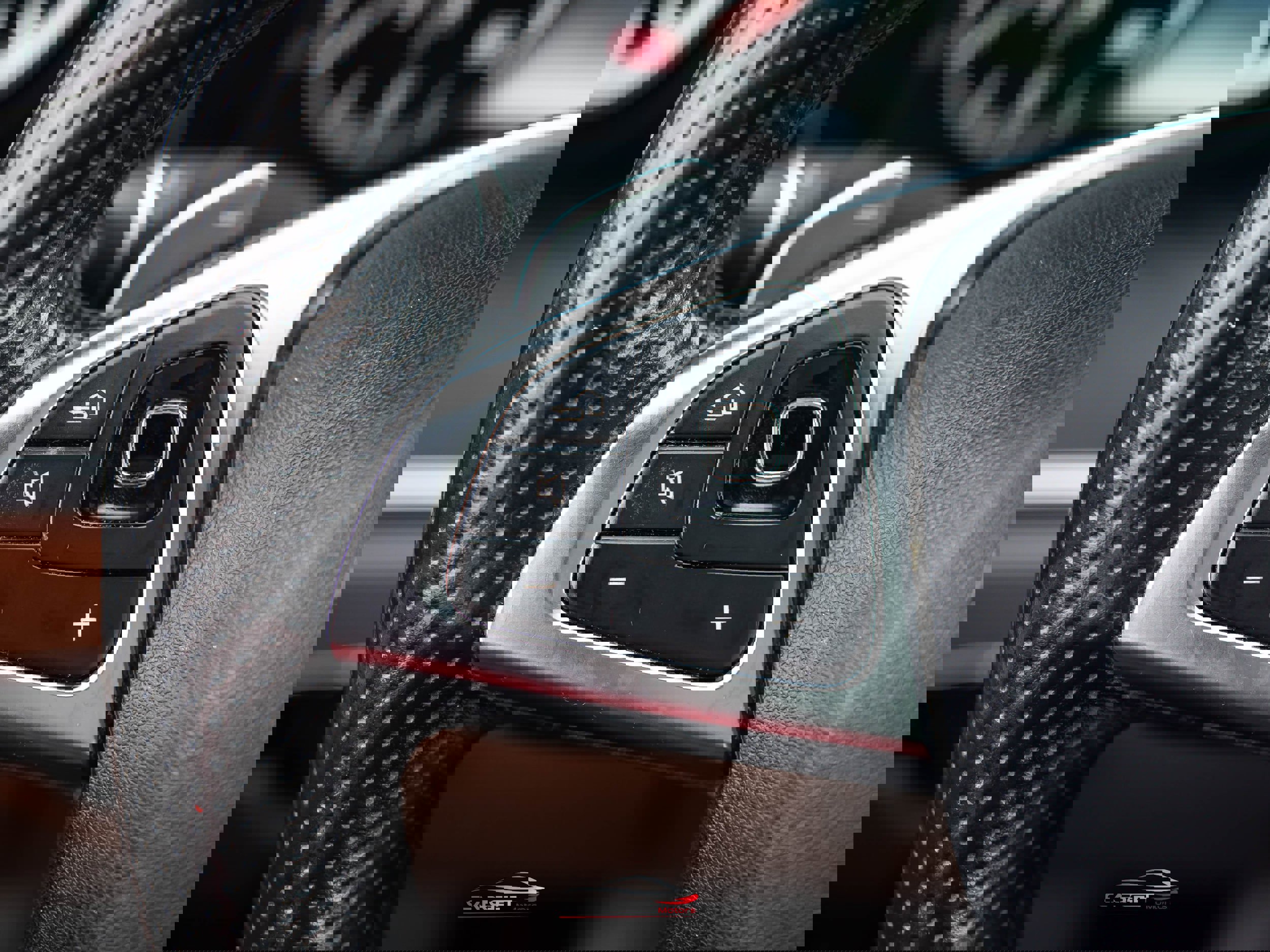 Used 2018 Mercedes-Benz E 400 Coupe w/ Premium 2 Package image 19