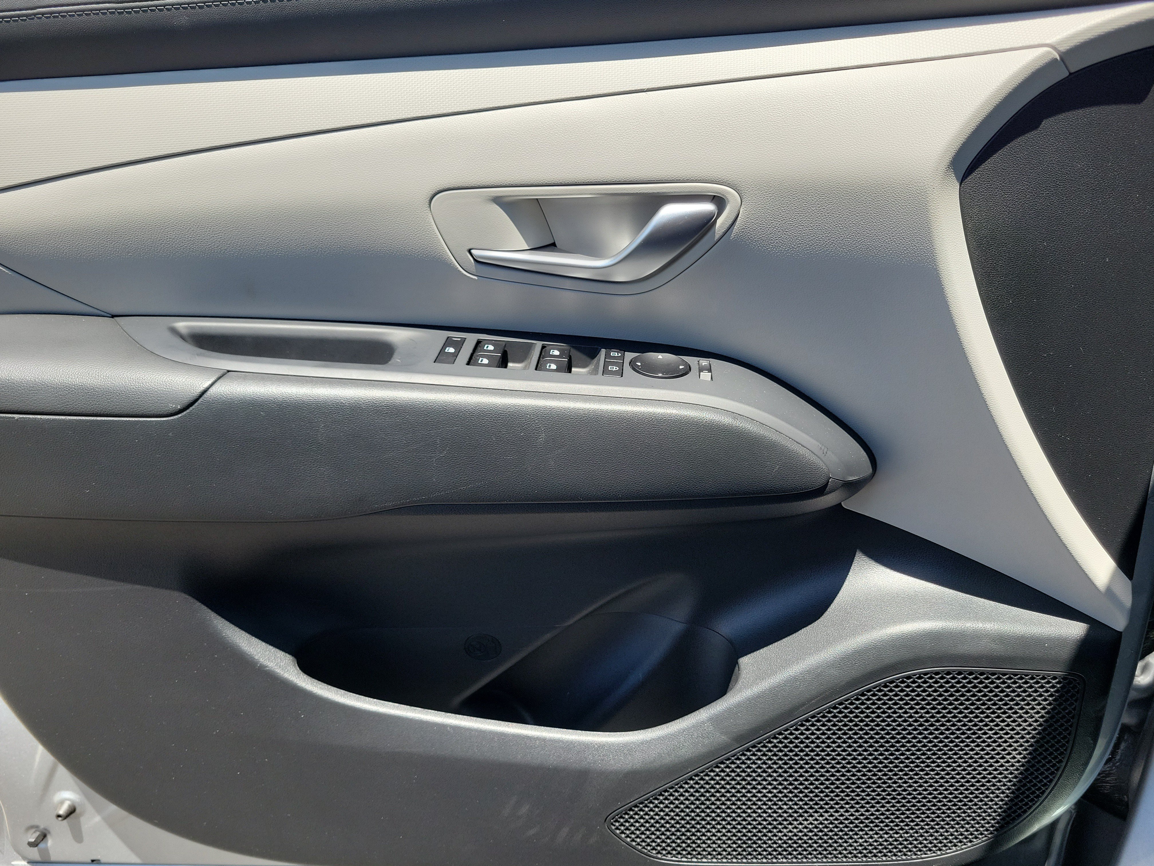 Certified 2025 Hyundai Tucson SE FWD image 20
