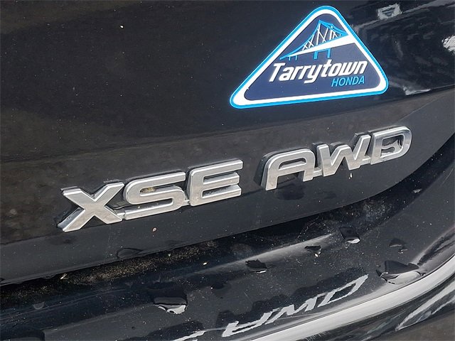 Used 2022 Toyota Highlander XSE image 32