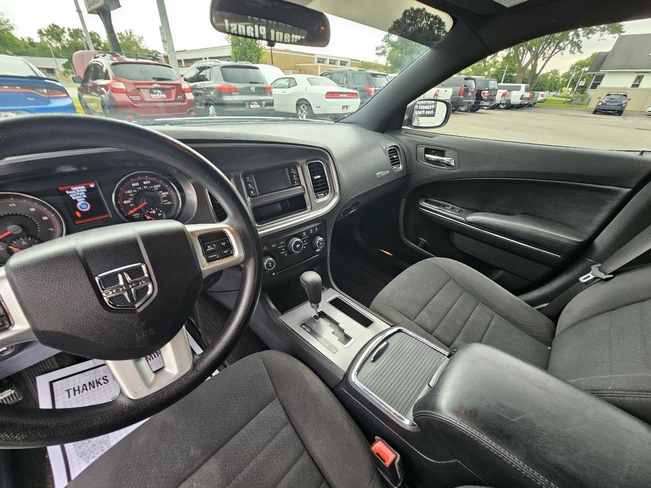 Used 2013 Dodge Charger SE RWD image 20
