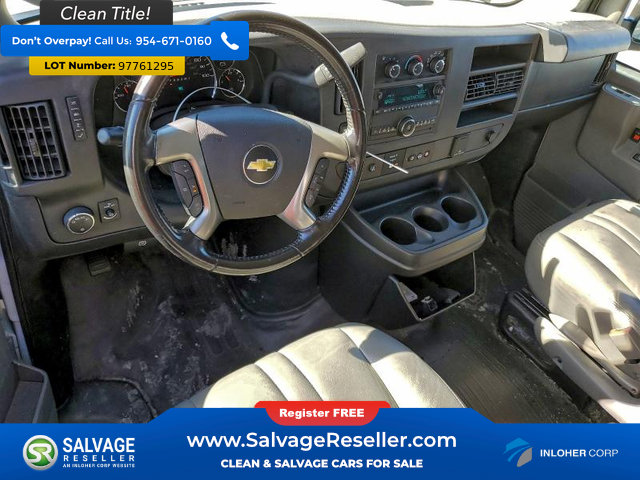 Used 2017 Chevrolet Express 3500 LS image 11