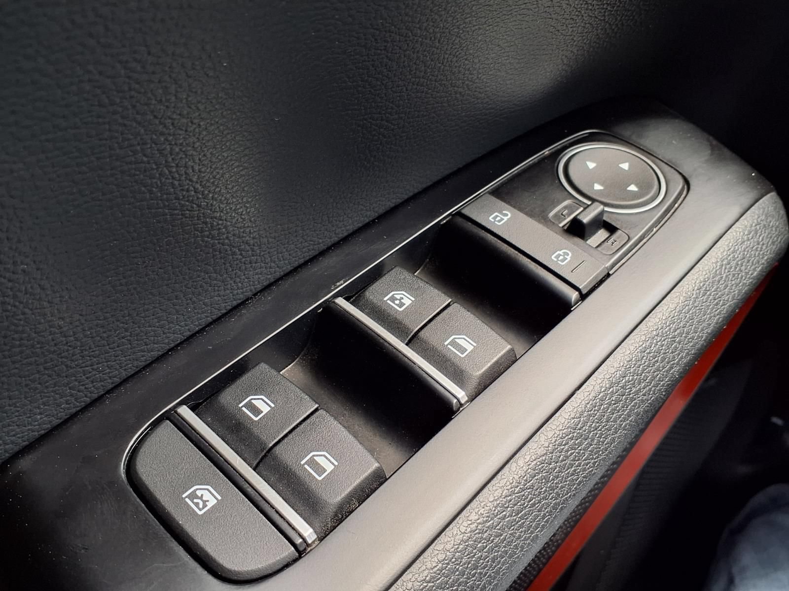 Used 2022 Kia Soul Turbo FWD image 25