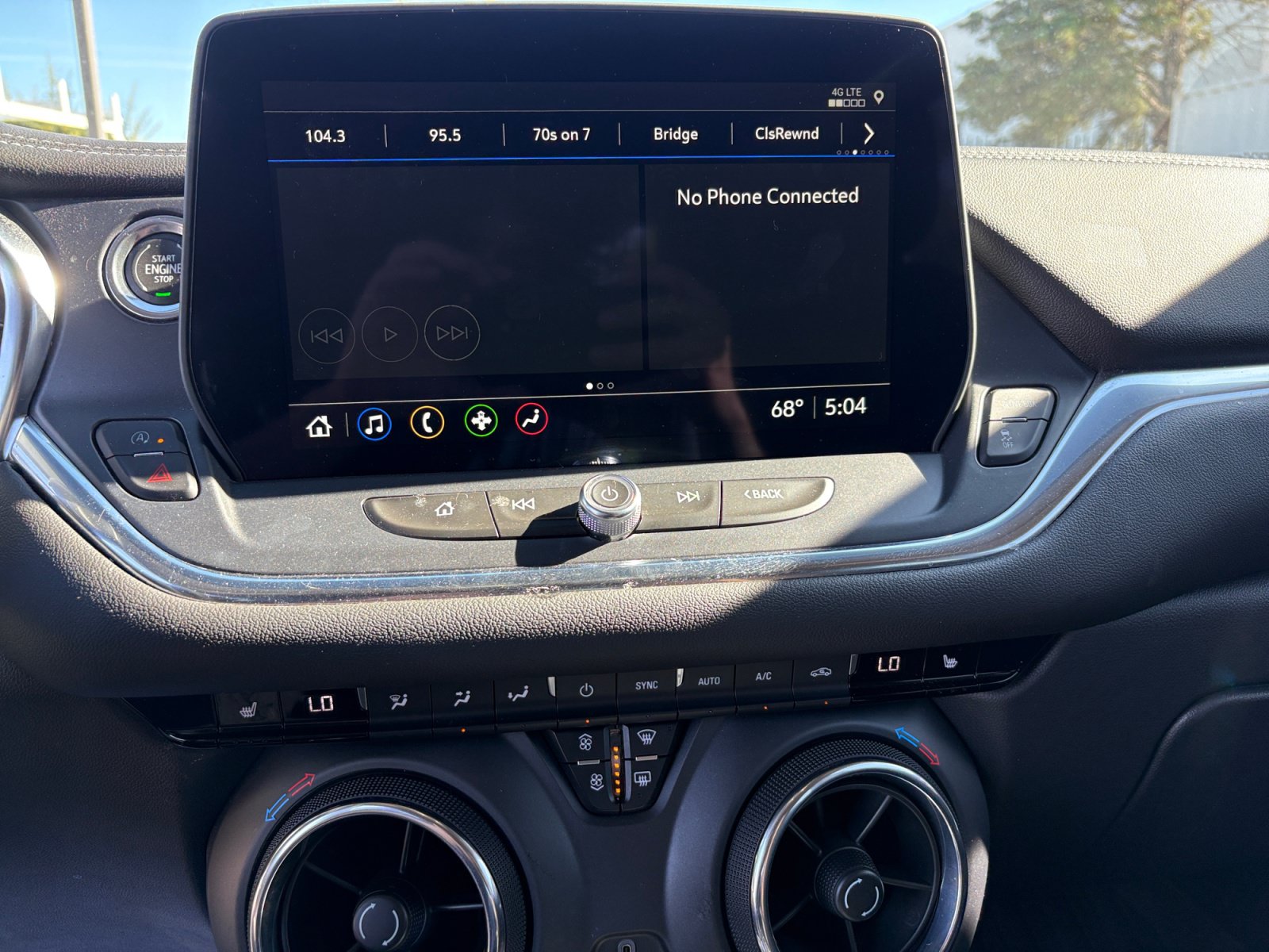 Used 2023 Chevrolet Blazer LT FWD image 18