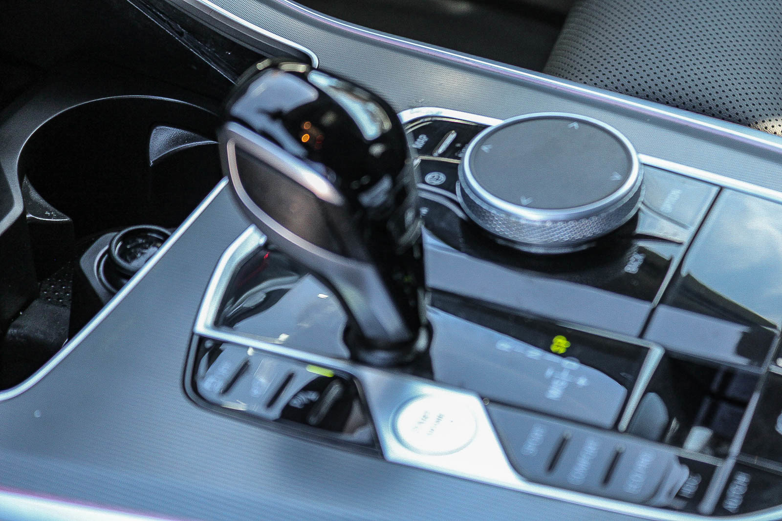 Used 2023 BMW X5 xDrive40i w/ Parking Assistance Package image 19