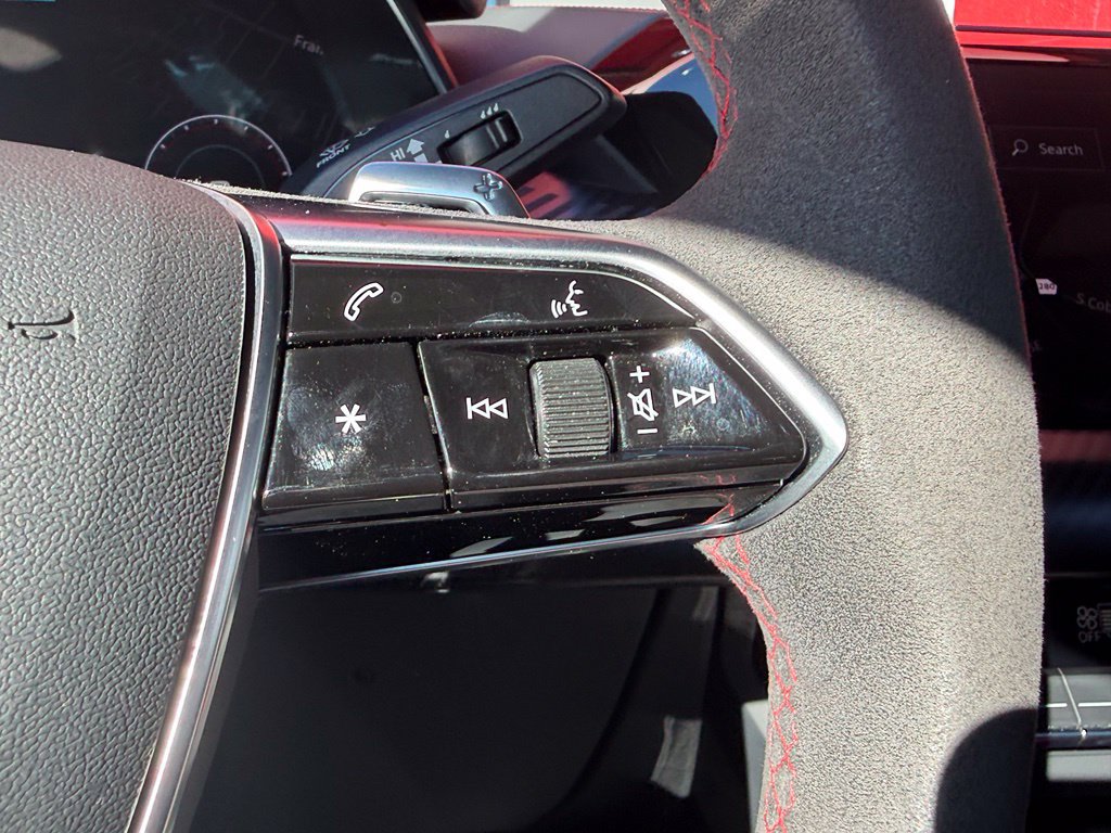 Used 2023 Audi e-tron GT Premium Plus AWD/4WD image 21