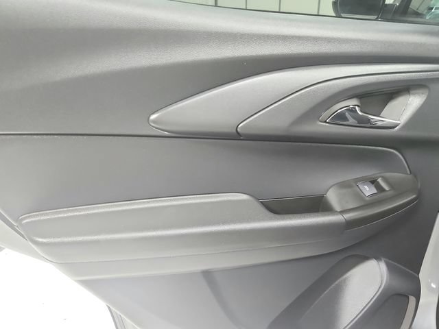 Used 2026 Chevrolet TrailBlazer LT FWD image 33
