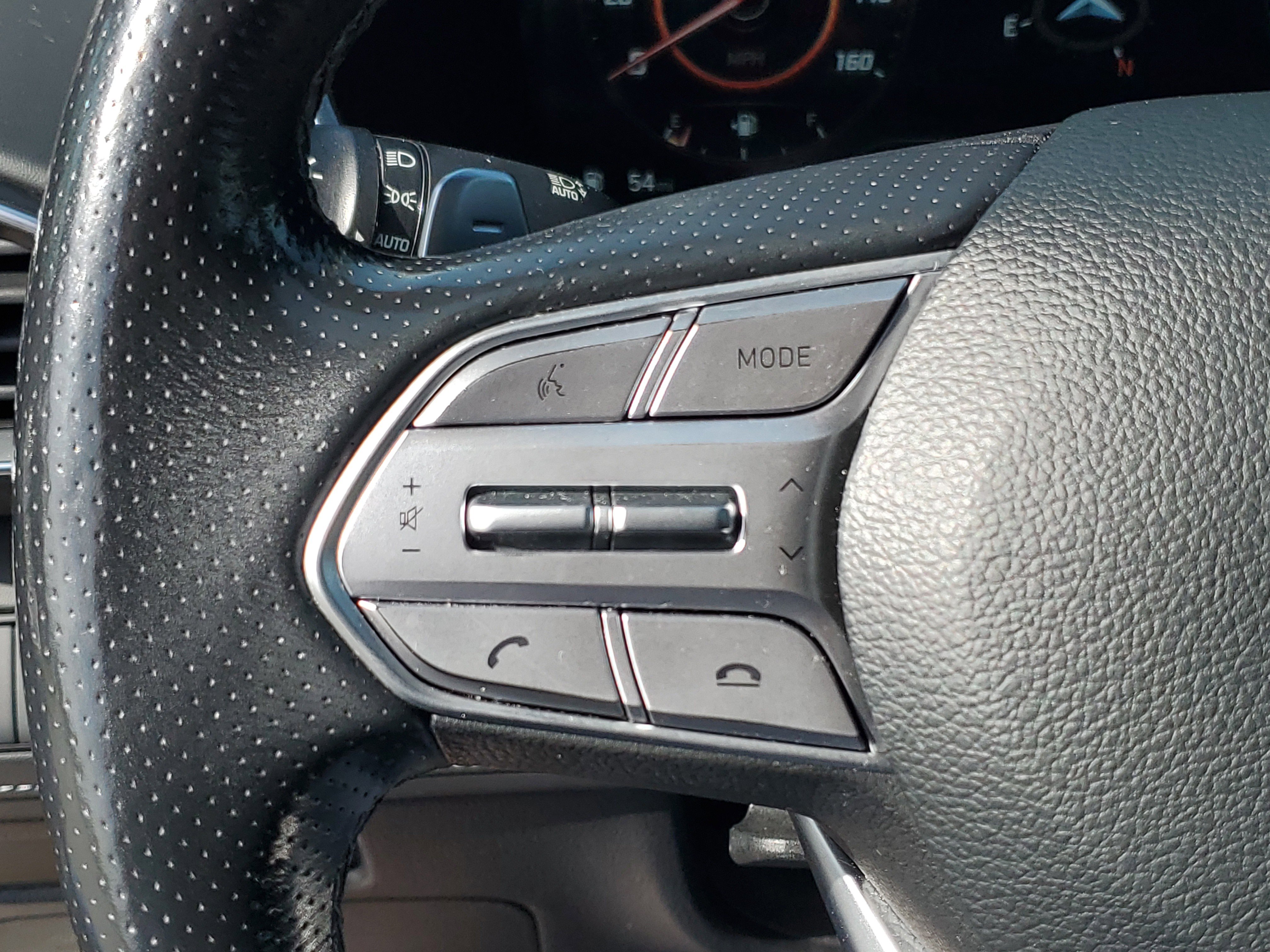 Used 2022 Hyundai Santa Fe Calligraphy image 26