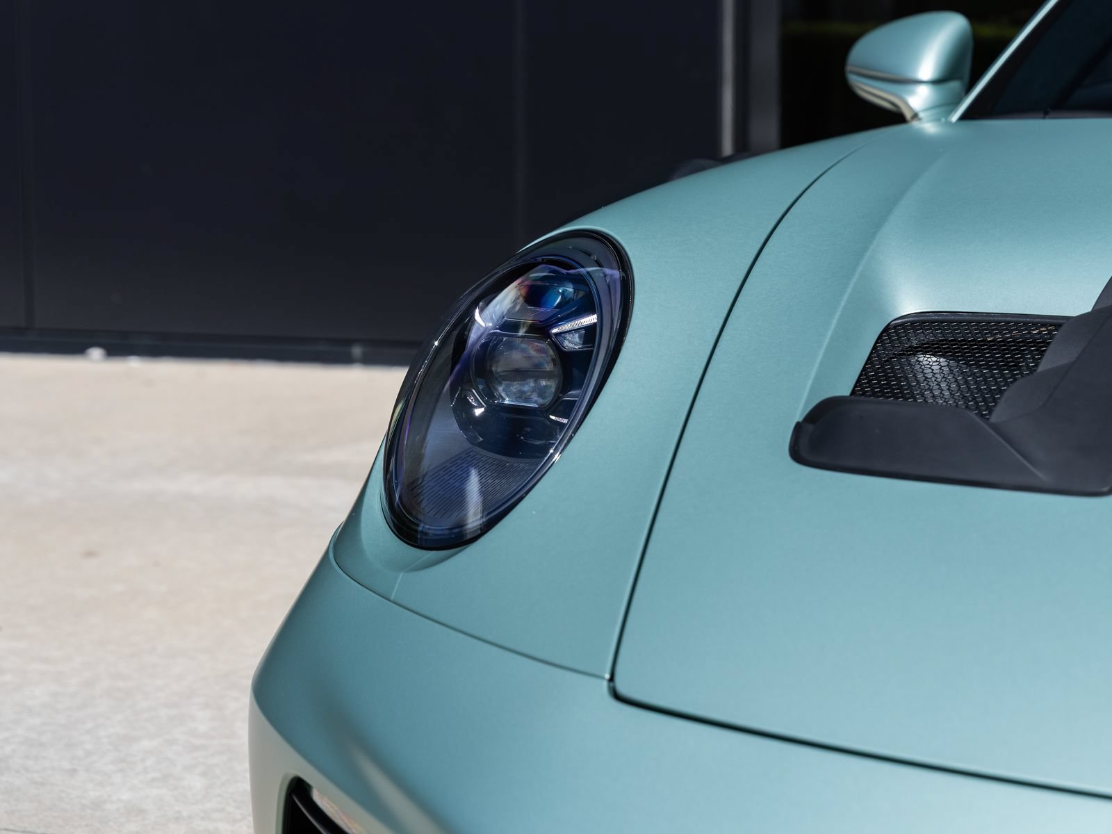 Certified 2024 Porsche 911 GT3 RS RWD image 35