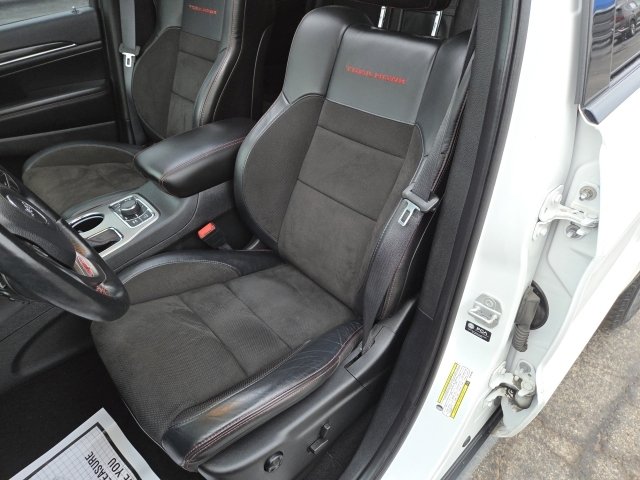 Used 2021 Jeep Grand Cherokee Trailhawk image 16