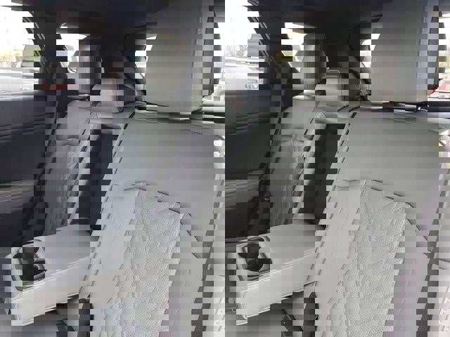 Used 2023 Kia Sportage X-Line w/ X-Line Premium Package image 11