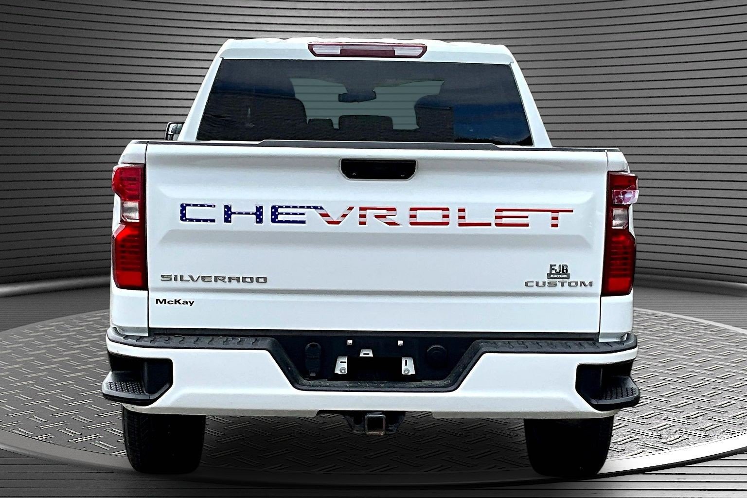 Used 2023 Chevrolet Silverado 1500 Custom AWD/4WD image 5