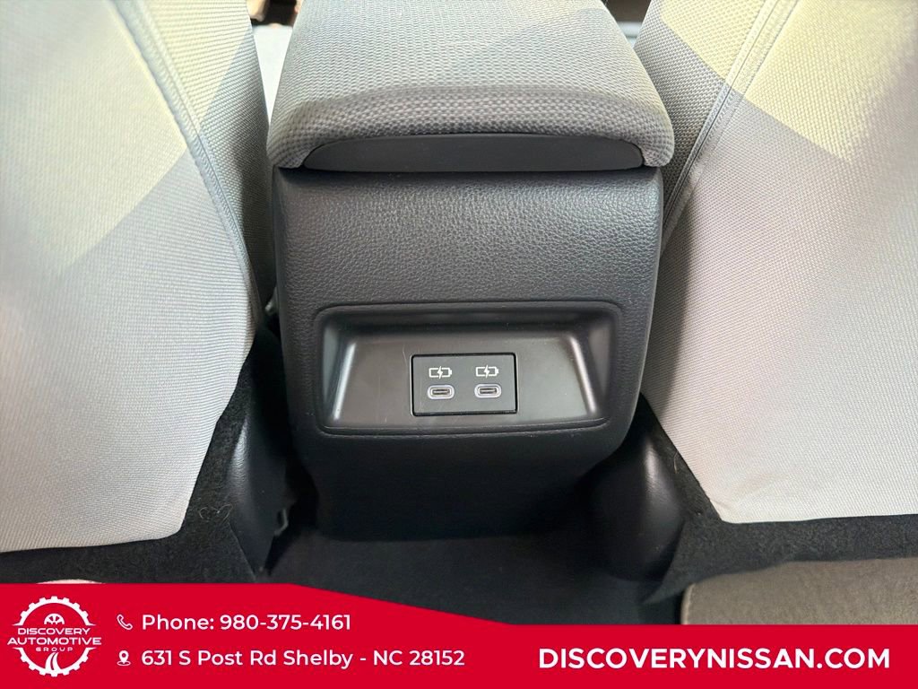 Used 2026 Toyota Corolla LE image 30