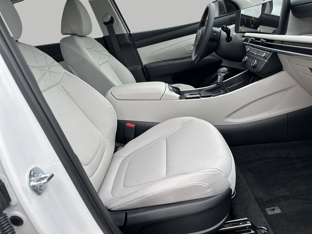 New 2026 Hyundai Tucson SE FWD image 24
