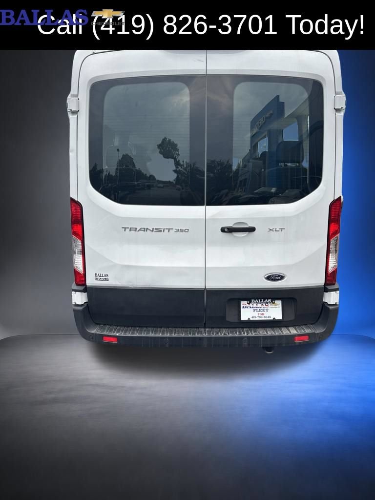 Used 2023 Ford Transit 350 XLT RWD image 4