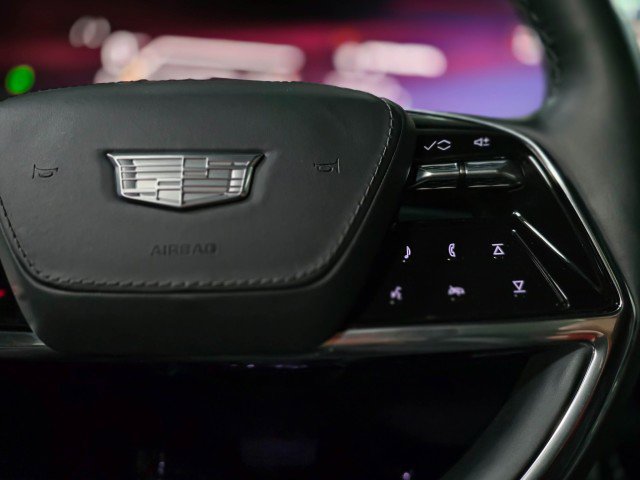 Used 2025 Cadillac Escalade IQ Luxury 2 w/ LPO, Premium Carpet Package image 22