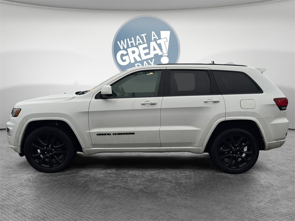Used 2019 Jeep Grand Cherokee Altitude image 6