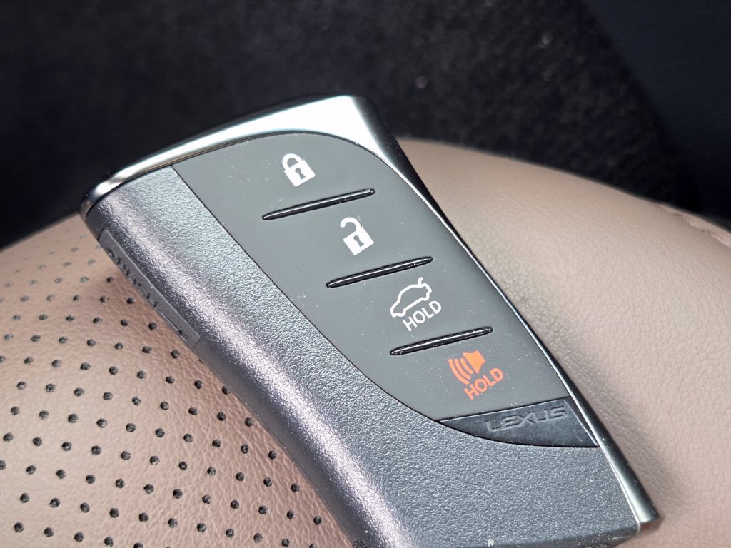 Certified 2025 Lexus ES 350 w/ Premium Package FWD image 37