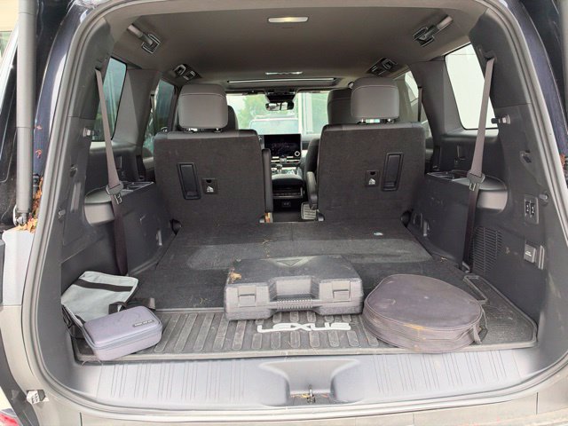 Used 2025 Lexus GX 550 w/ Accessory Package (2T) AWD/4WD image 36