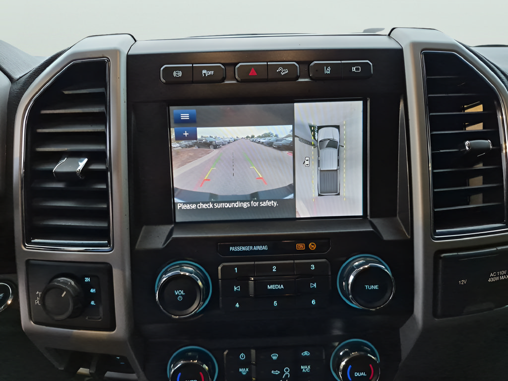 Used 2020 Ford F250 Lariat w/ Lariat Ultimate Package AWD/4WD image 30
