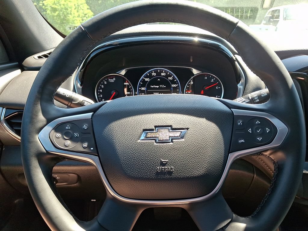 Used 2023 Chevrolet Traverse Premier w/ Redline Edition AWD/4WD image 21