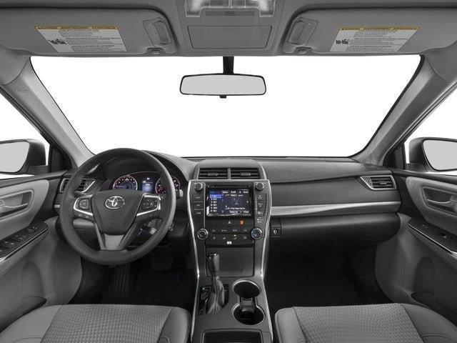 Used 2017 Toyota Camry XSE w/ Moonroof Package FWD image 8