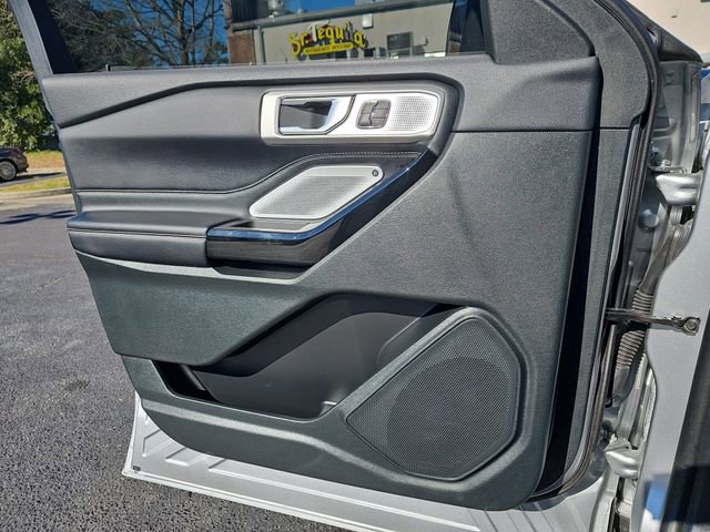 Used 2024 Ford Explorer ST w/ Equipment Group 401A image 31