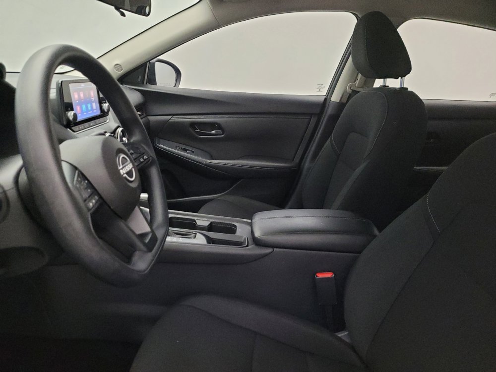 Used 2025 Nissan Sentra S FWD image 17