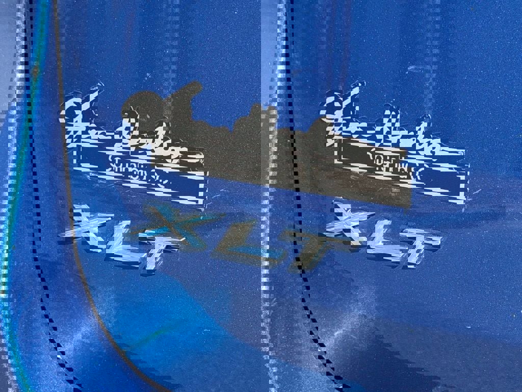 Certified 2022 Ford Explorer XLT w/ Equipment Group 202A image 40