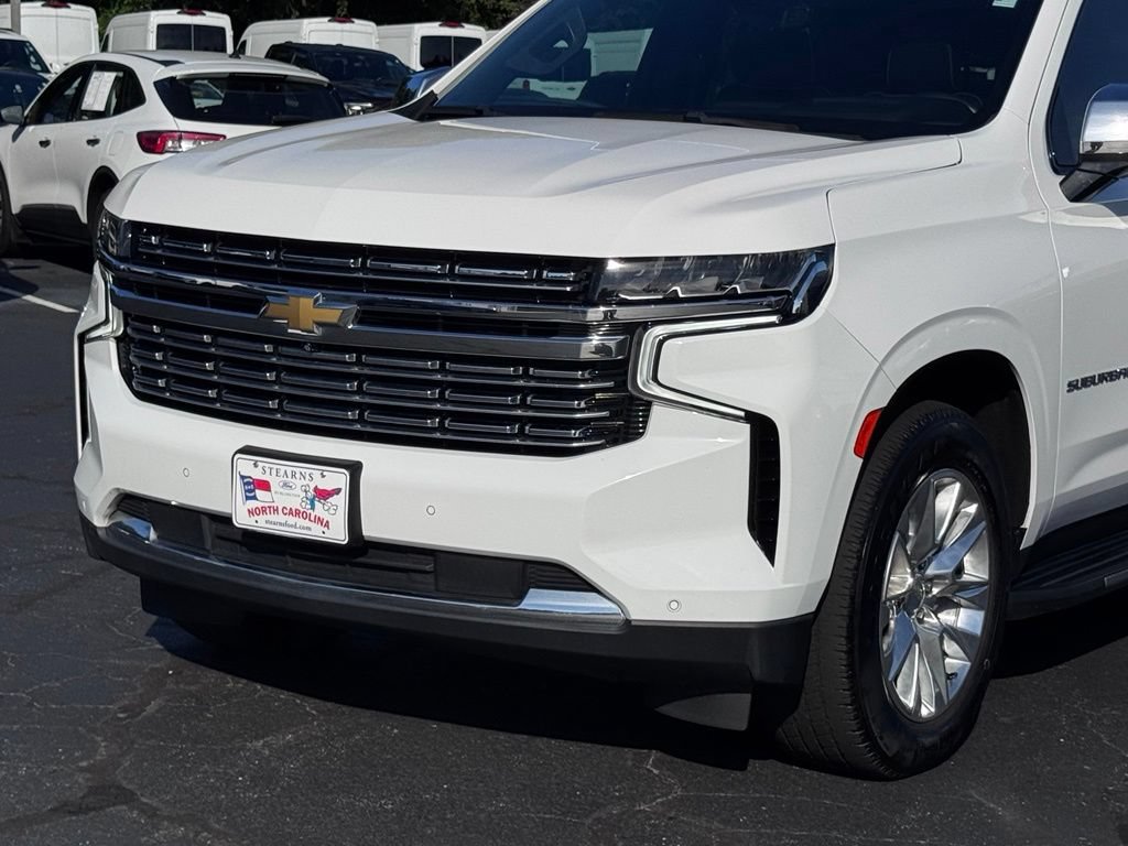 Used 2021 Chevrolet Suburban Premier AWD/4WD image 40