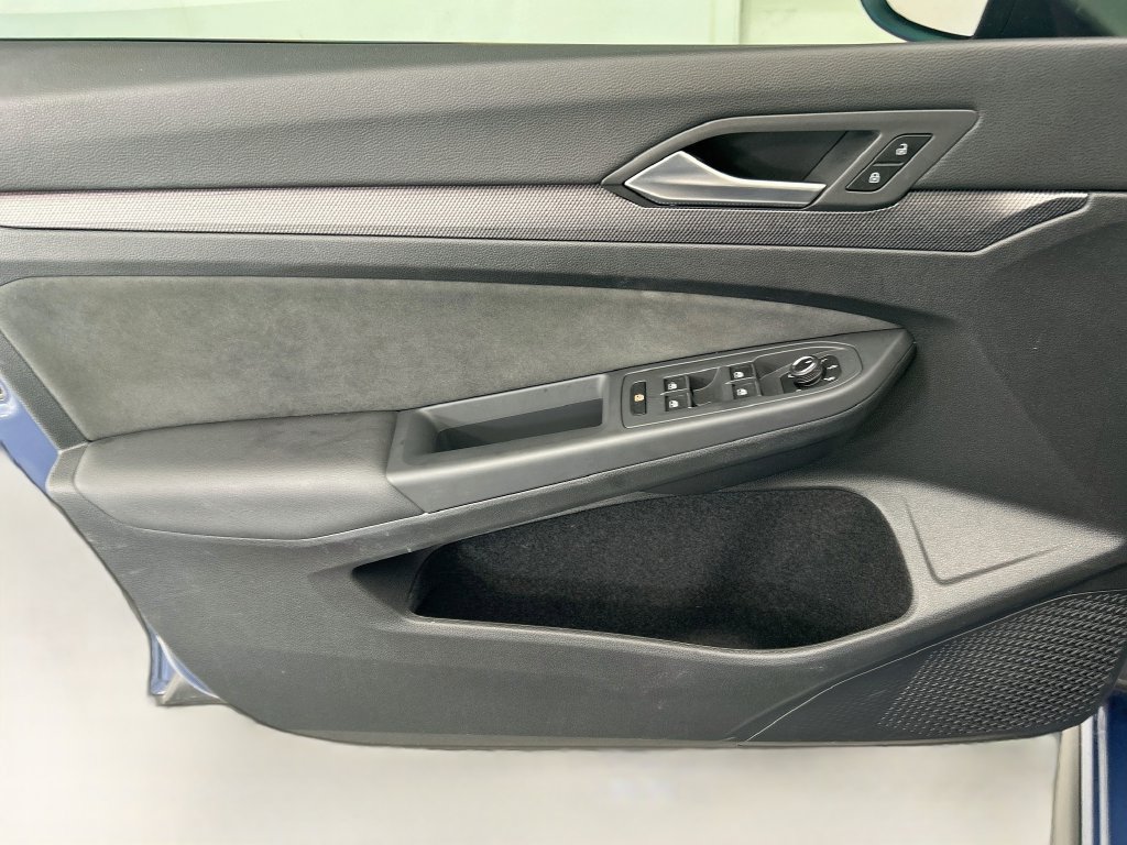 Used 2025 Volkswagen GTI S FWD image 23