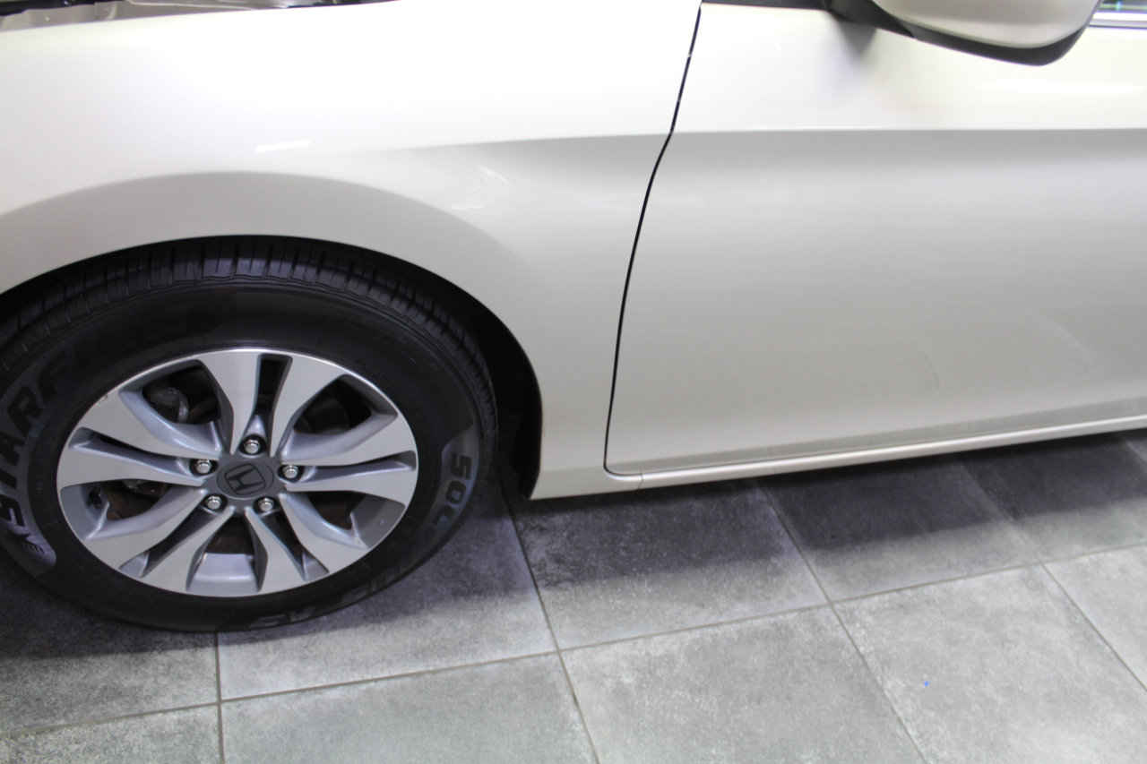 Used 2014 Honda Accord LX image 30