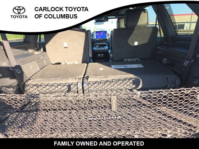 Used 2023 Toyota Sequoia Platinum AWD/4WD image 18