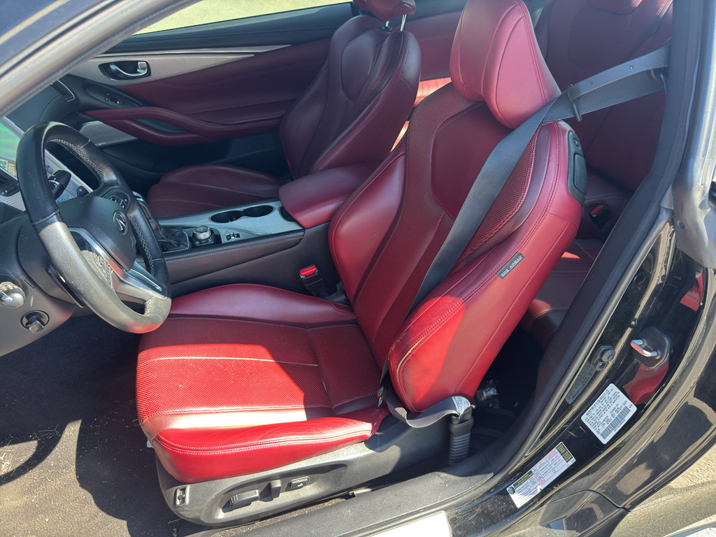 Used 2018 INFINITI Q60 Red Sport 400 w/ Sensory Package 3.0T Sport AWD/4WD image 11