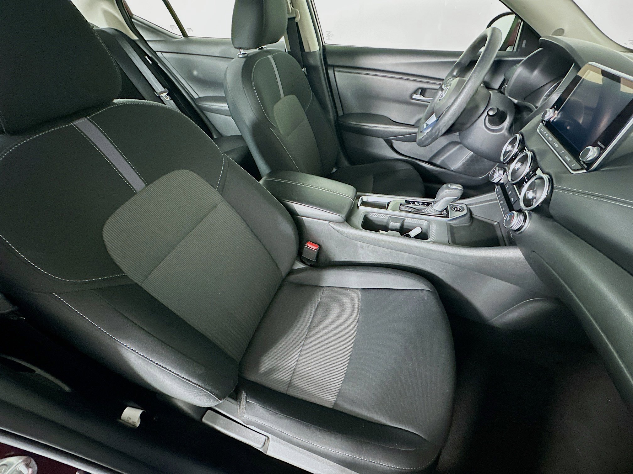 Used 2024 Nissan Sentra SV image 28